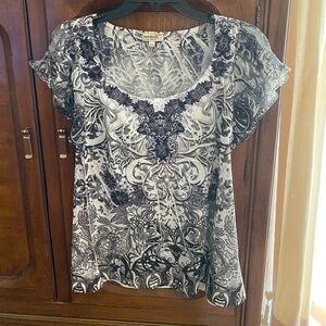 Top, petite small, good condition.